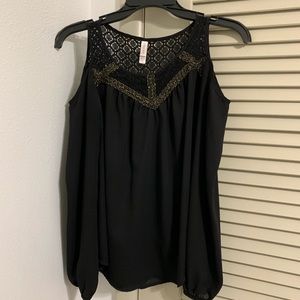 Xhilaration Black Cold shoulder blouse